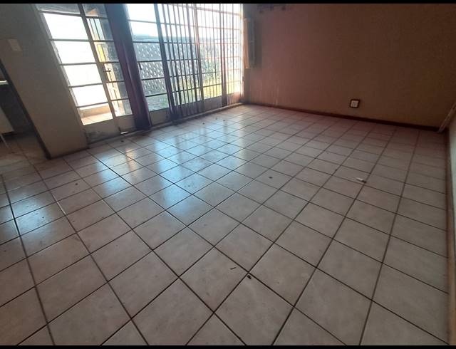 M² WORKSHOP TO LET IN NOLDICK